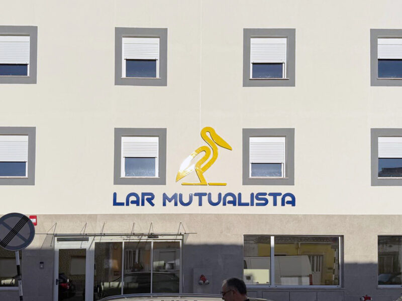 Lar União Mutualista Nossa Senhora da Conceição - Decoração de Fachada 74 umutualista montijo decoracao 02